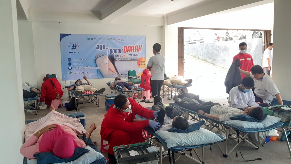 Gelar Aksi Kemanusiaan, Baitul Maal BMT Bima Magelang Adakan Kegiatan Donor Darah
