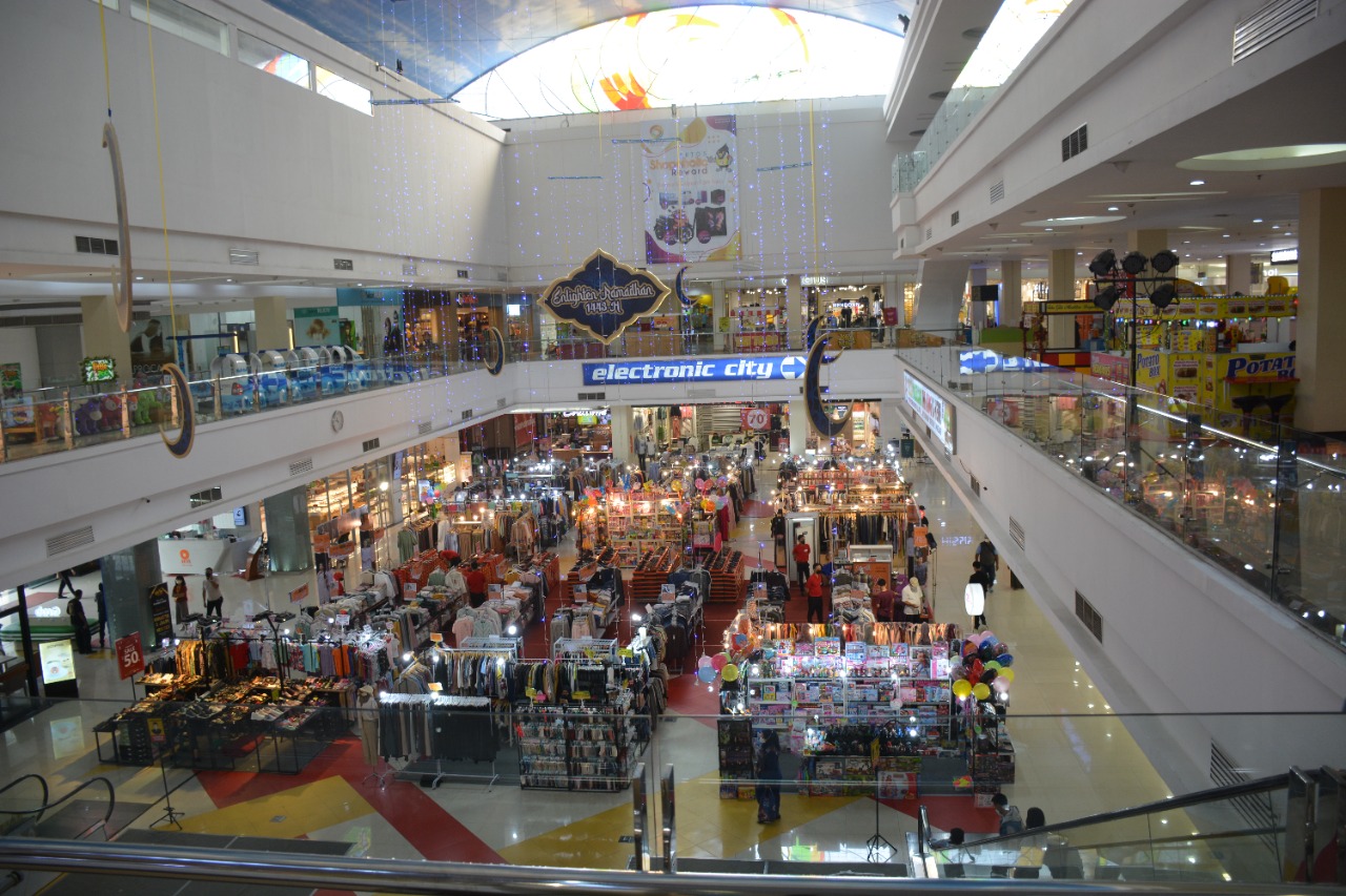 Suasana Ramadhan di Artos Mall