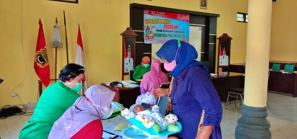 Puskesmas Mojotengah mengadakan skrining dan pemberian TPT kepada anak dan balita