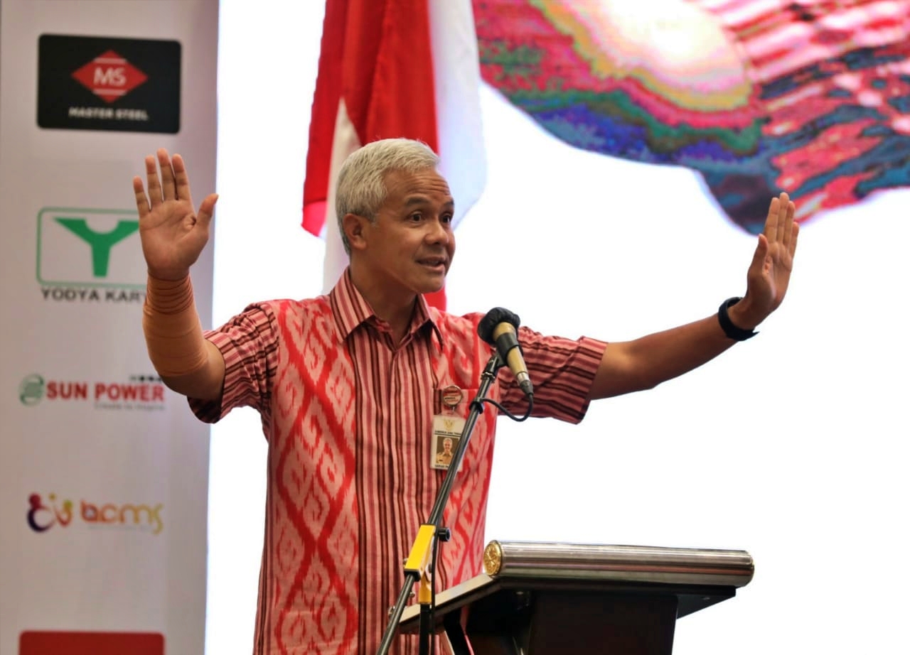 Ganjar saat menghadiri acara Musyawarah Provinsi Ikatan Nasional Konsultan Indonesia (INKINDO) Jawa Tengah di Hotel Gumaya