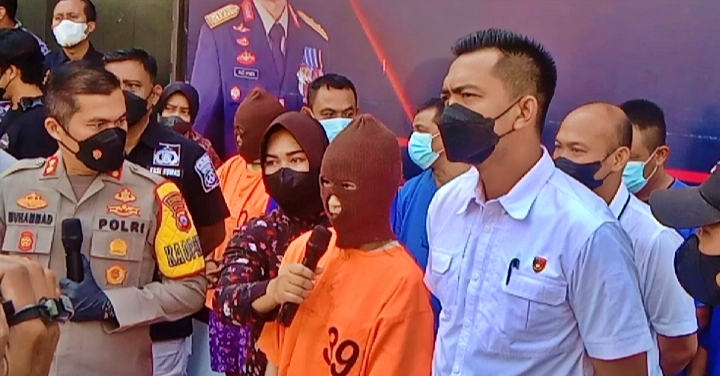Seorang gadis terjerat kasus investasi dan arisan bodong