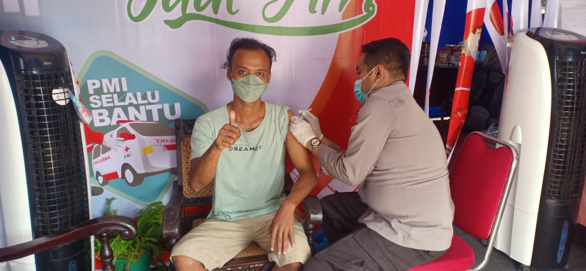 Polres Magelang Kota Sediakan Layanan Vaksinasi di Pos Yan Alun-alun