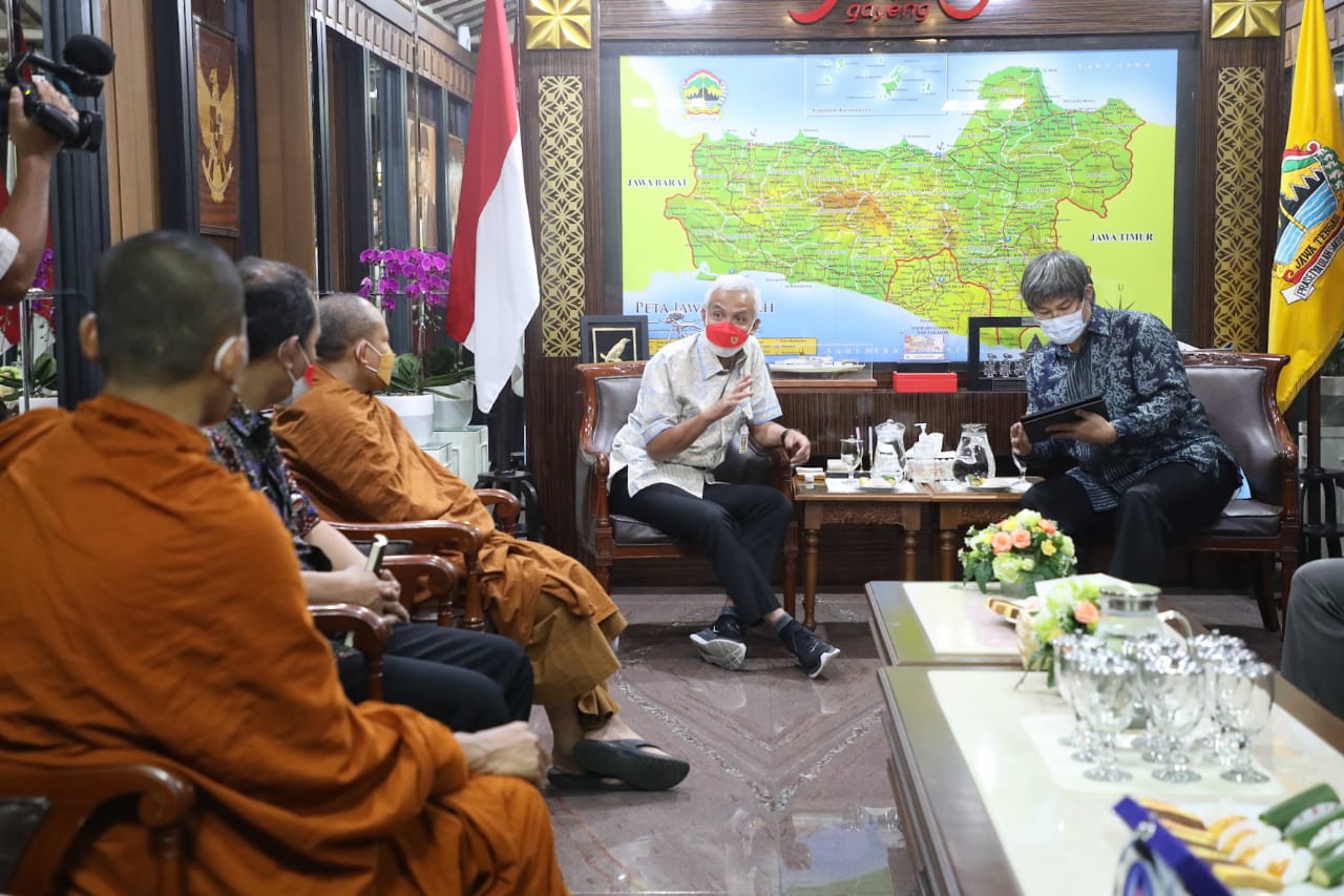 Genjar Promosikan Candi Borobudur, Ganjar Dapat Apresiasi dari Sekjen DPP Walubi