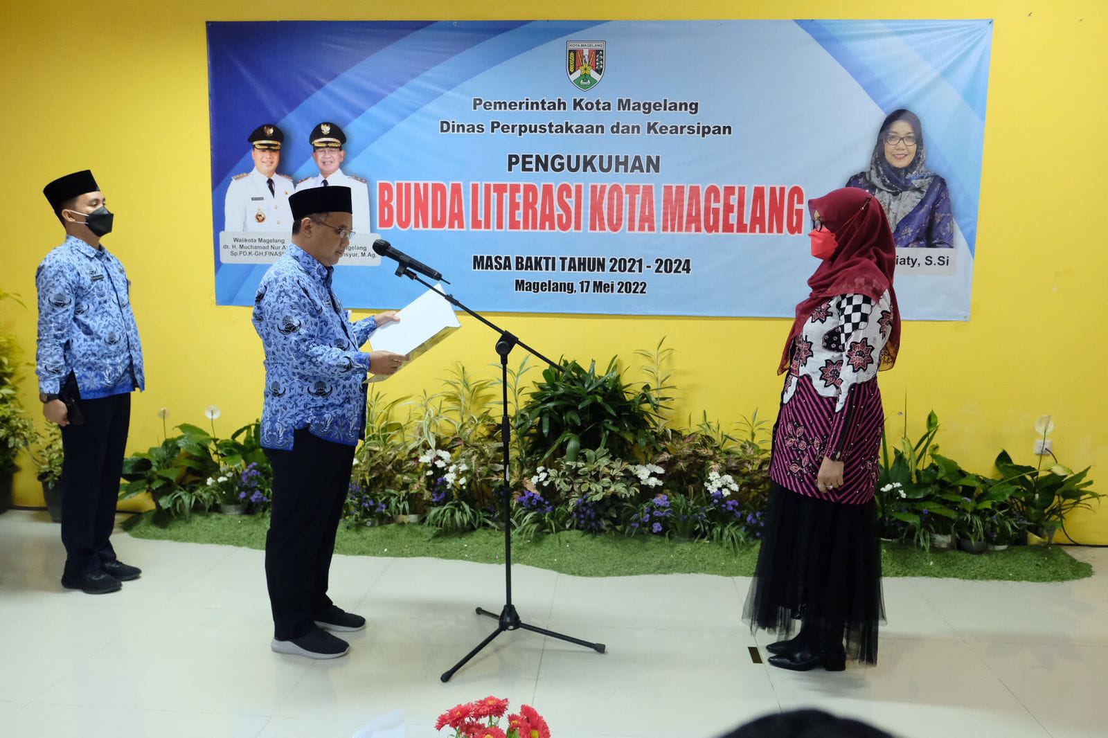 Resmi, Niken Ichtiaty Dikukuhkan Jadi Bunda Literasi Kota Magelang