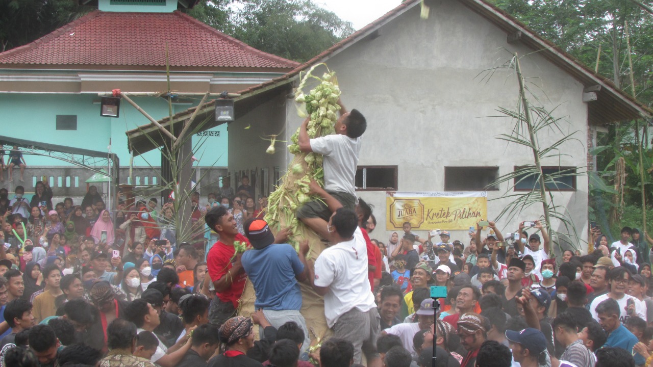 Tradisi Grebeg Ketupat Kembali Digelar di Magelang