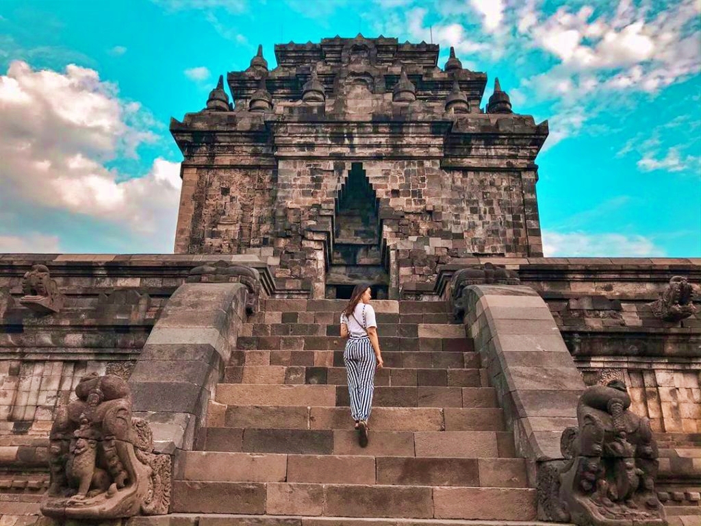 Fakta Menarik Tentang Candi Mendut Magelang yang Wajib Kamu Ketahui!