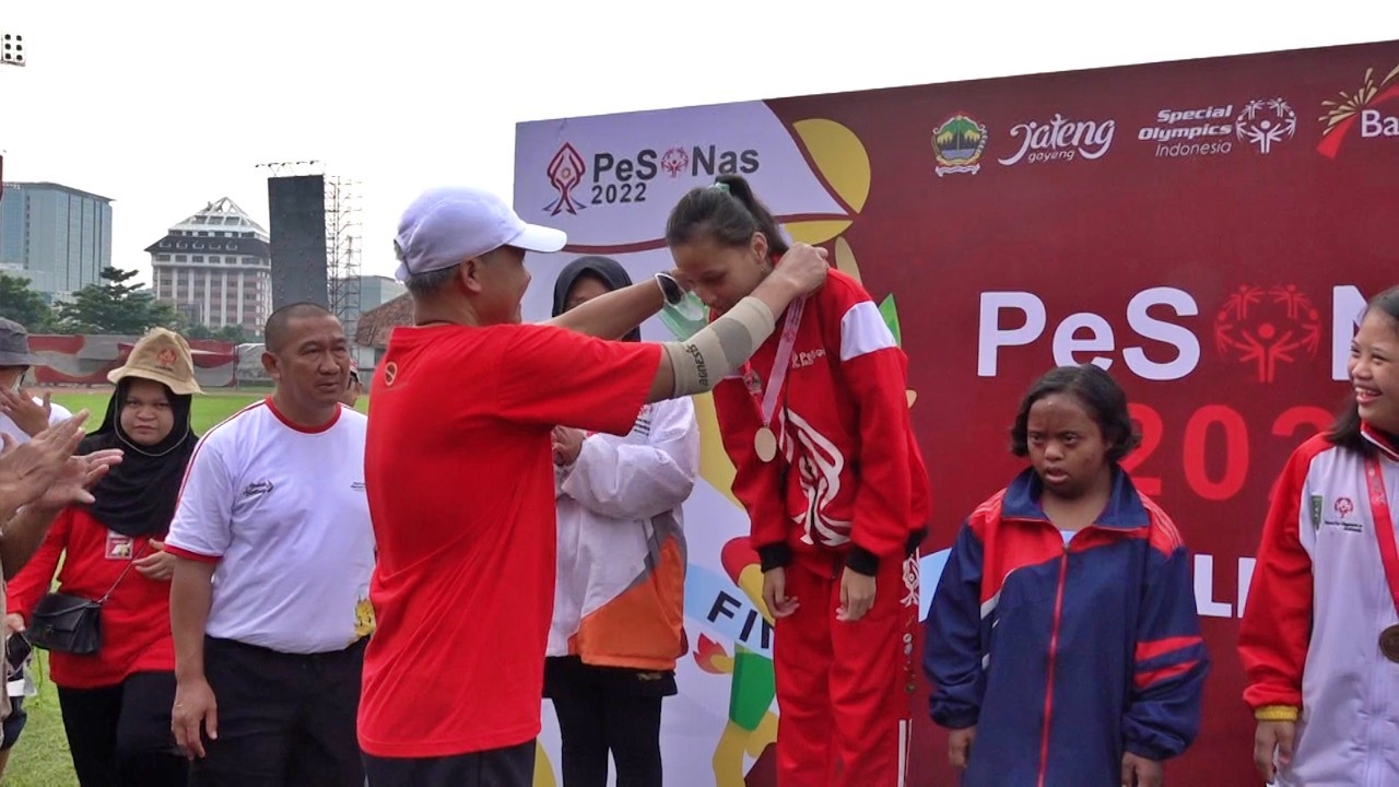 Ganjar saat hadiri ajang kejuaraan PeSoNas bagi atlet berkebutuhan khusus