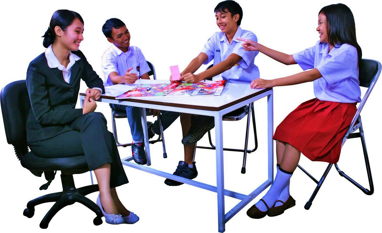 ilustrasi pembelaran siswa dengan kurikulum 2013 dengan kurikulum merdeka