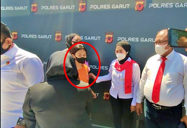 Gadis 20 tahun di Garut jual konten pornonya sendiri