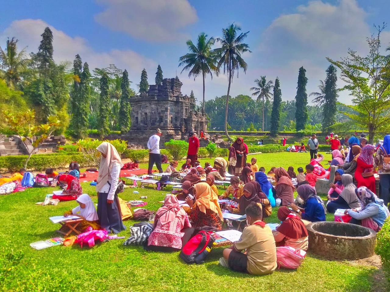 Lomba Menggambar dan Mewarnai awali pembukaan Festival Candi Ngawen 2022