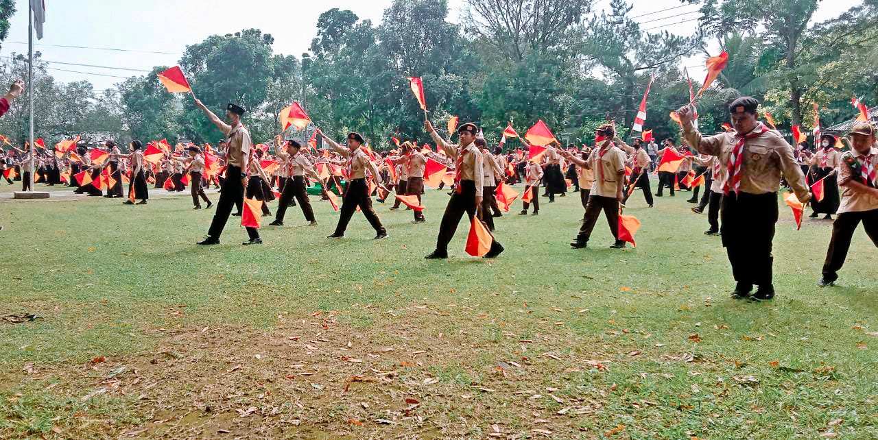 Parade Simaphore peringati HUT Pramuka Kwartir Ranting Mertoyudan
