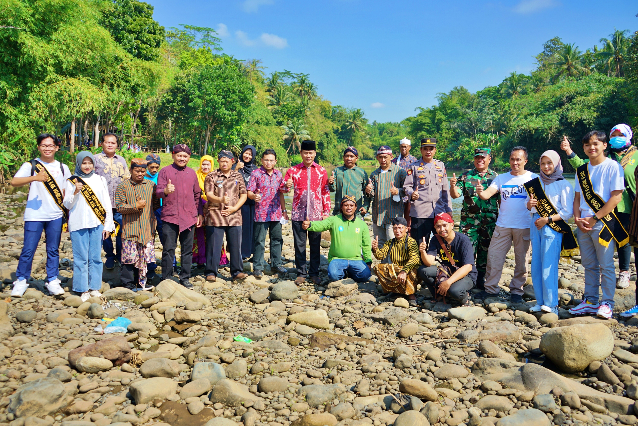 Pembukaan Pasar Budaya Mpuloh Klatakan Borobudur Digelar Di Pinggir Sungai Progo