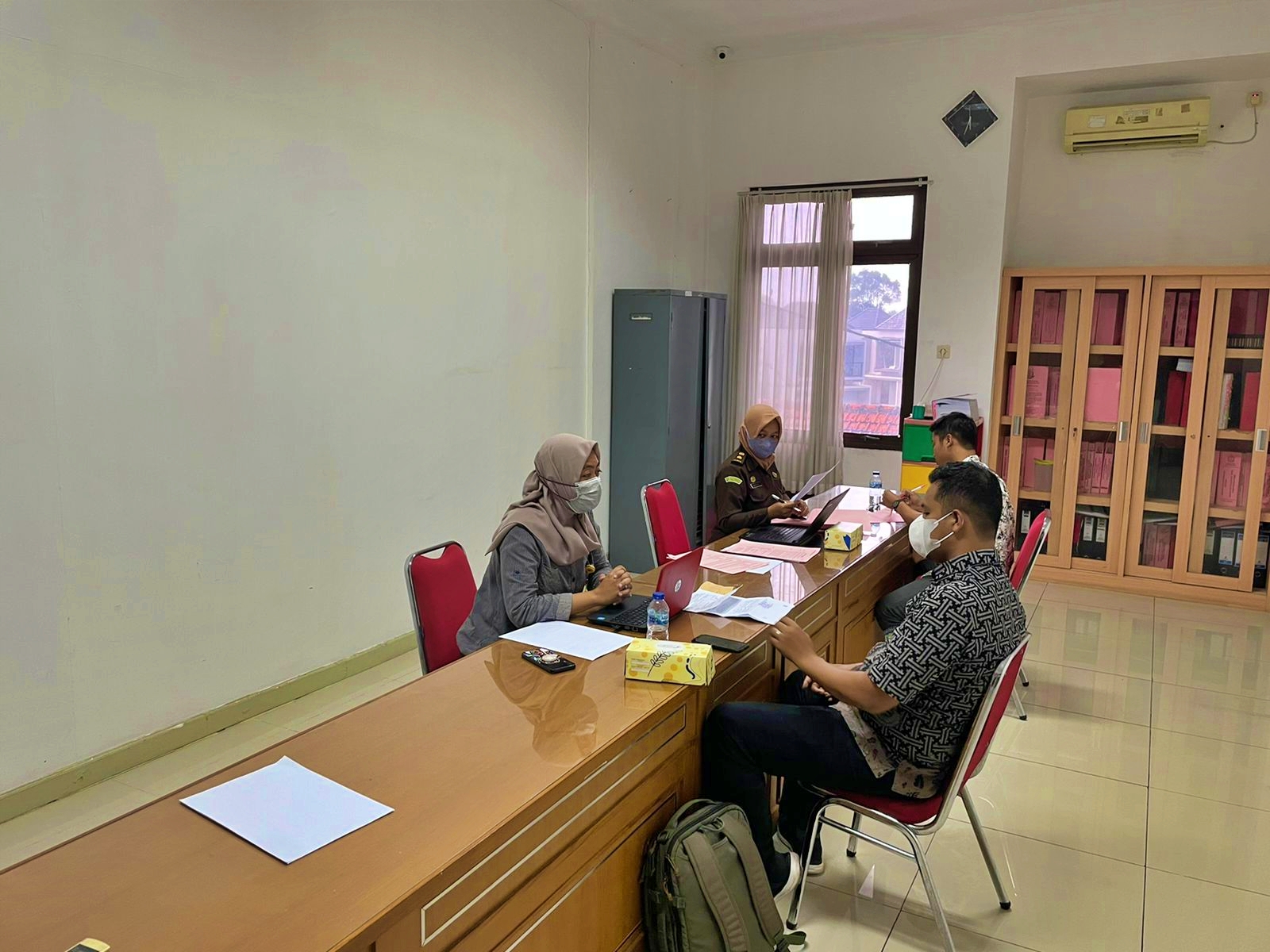 Pemeriksaan dua orang THL atau pegawai honorer oleh Kejaksaan Negeri Kabupaten Magelang