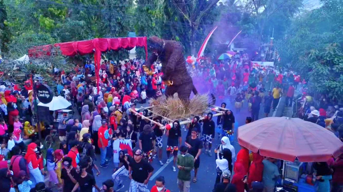 Salah satu ogoh ogoh di Kirab Budaya Desa Candirejo Borobudur