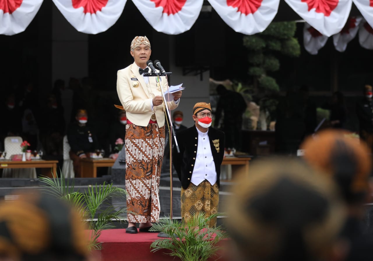 Upacara HUT ke-72 Provinsi Jateng Diikuti Beragam Etnis