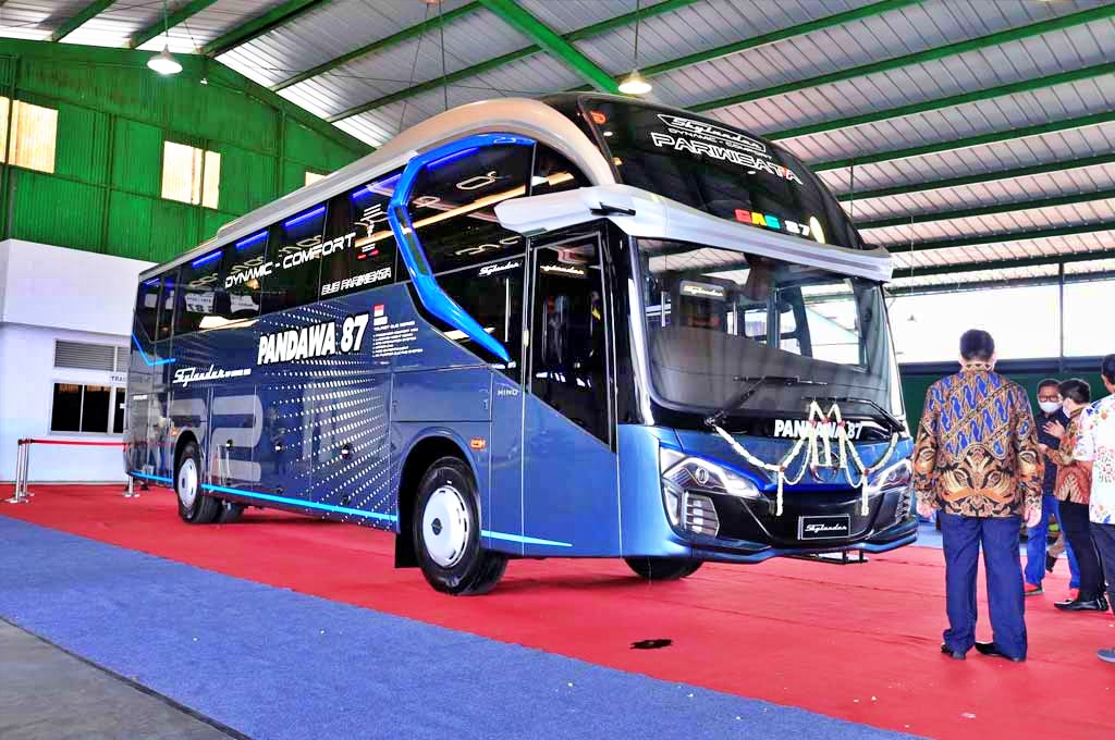 Bus Baru dari PO Pandawa 87