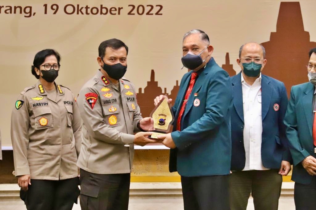 Polda Jateng tanda tangan MOU dengan IDI Jateng
