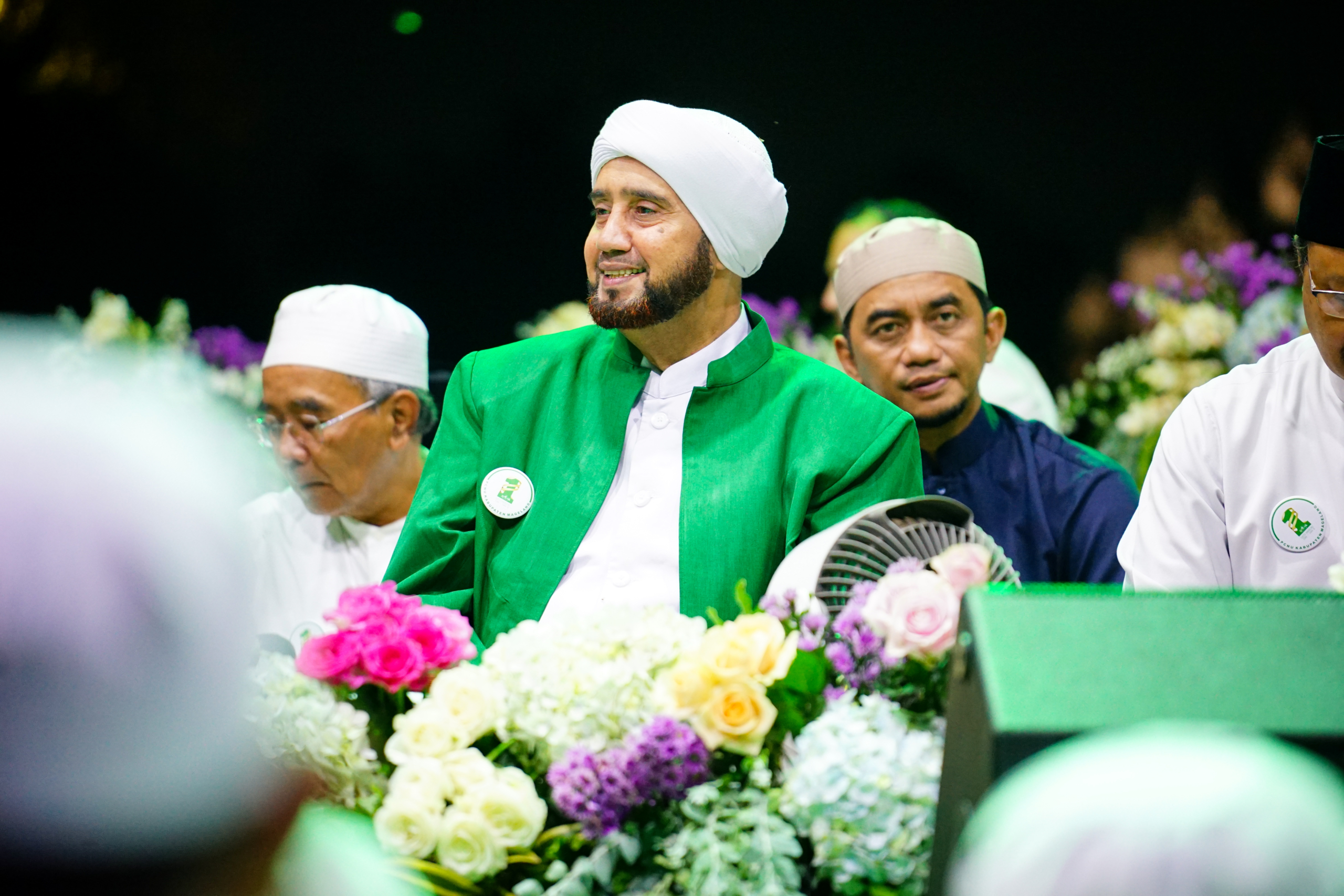 Bupati Magelang Hadiri Acara NU Bersholawat Bersama Habib Syech di Borobudur