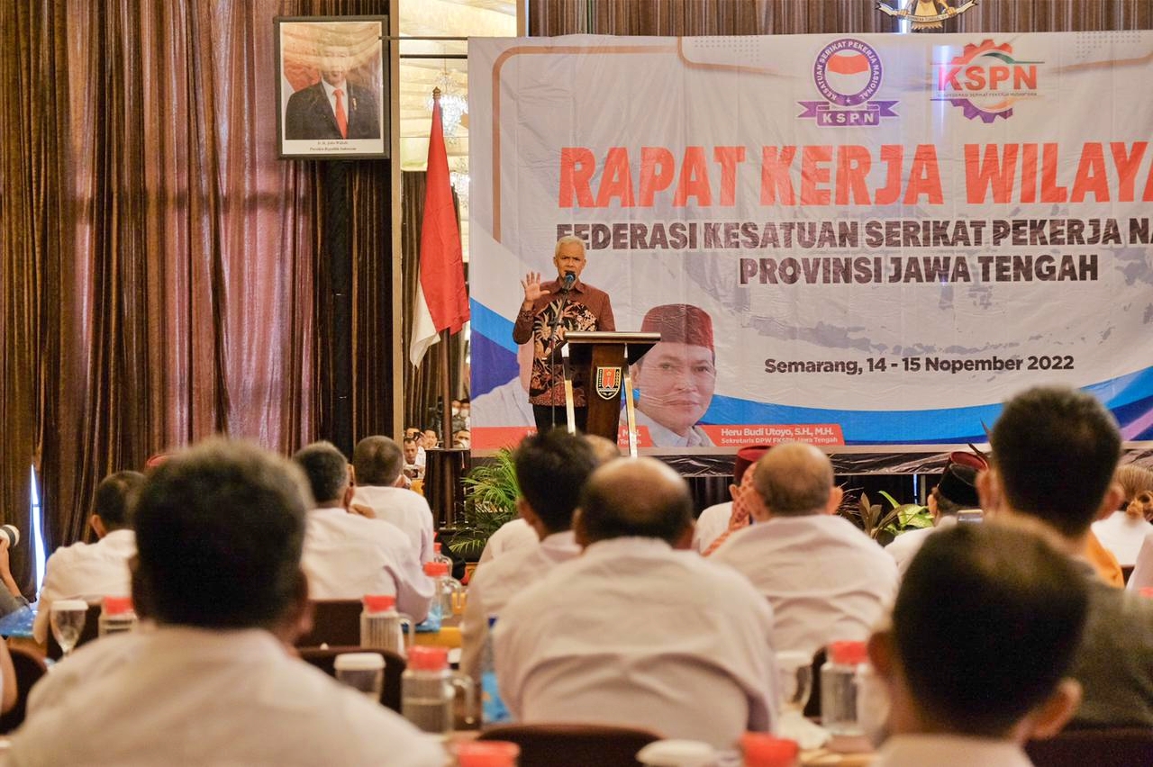 Ganjar saat sambutan soal prediksi Kota Pekalongan akan tenggelam