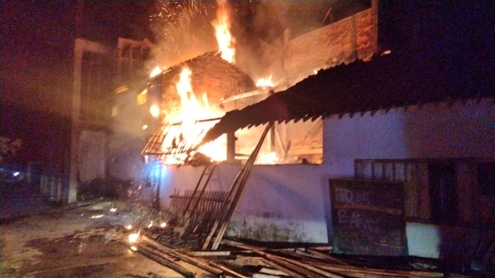 Kebakaran sebuah ponpes di Salaman Magelang