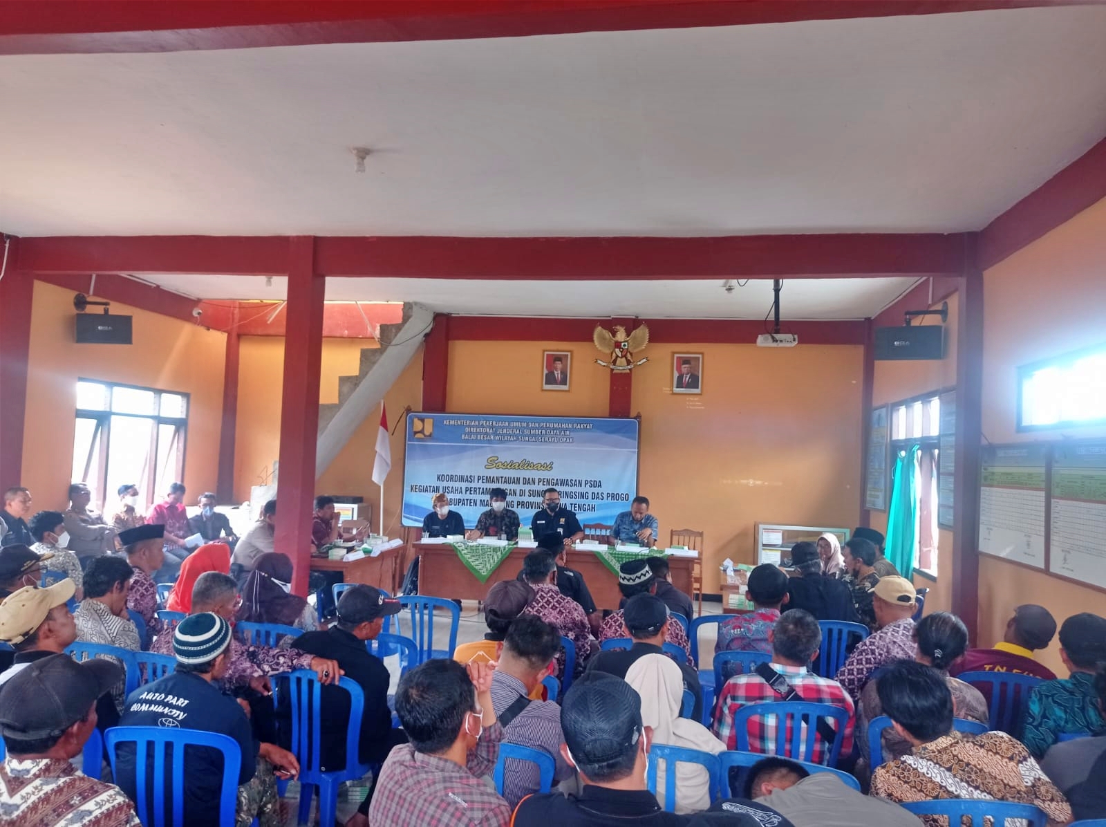 Kegiatan sosialisasi koordinasi pemantauan dan pengawasan PSDA Kegiatan Usaha Pertambangan di Sungai Tlingsing Dukun Magelang oleh BBWSO