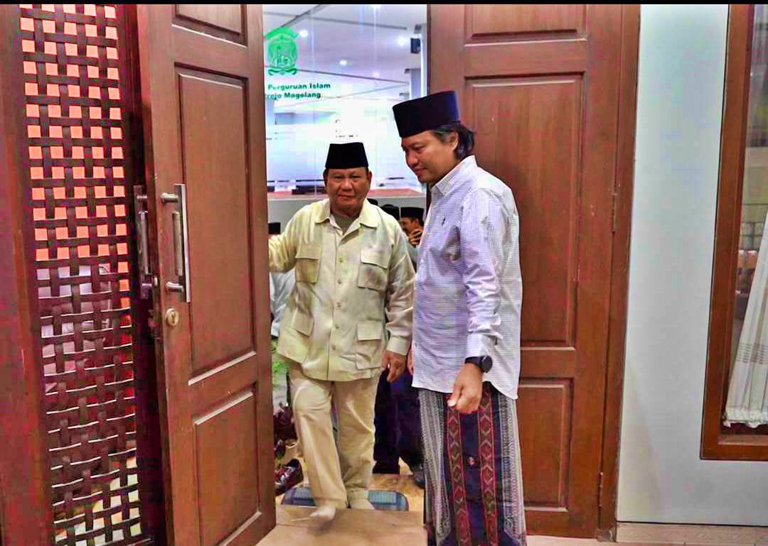 Menhan Prabowo saat disambut Gus Yusuf pimpinan Ponpes API Tegalrejo Magelang_Foto Dok Gus Yusuf