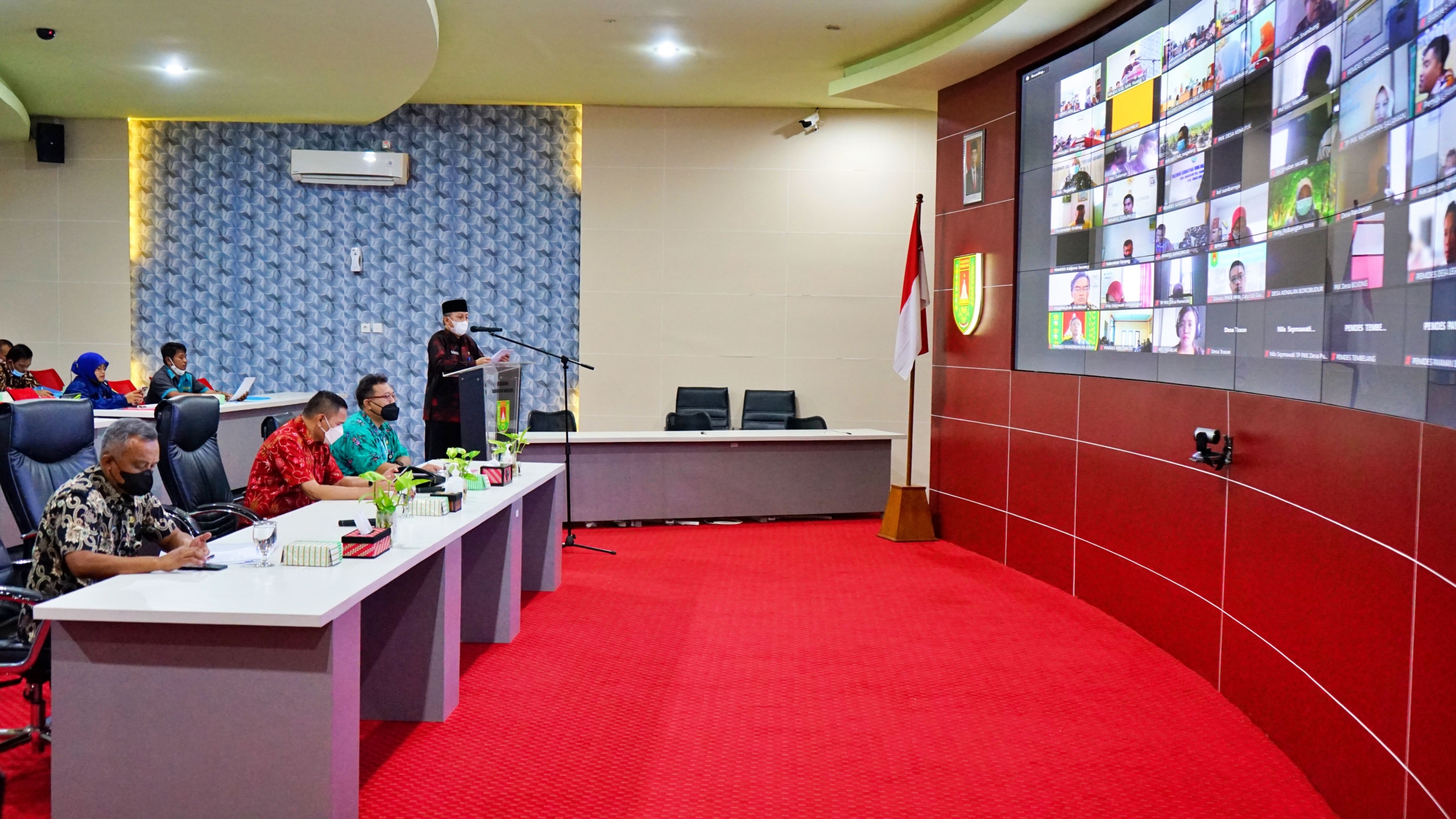 Sekretaris Daerah Kabupaten Magelang Adi Waryanto saat memberikan arahan pada kegiatan Seminar Hasil Riset Unggulan Daerah