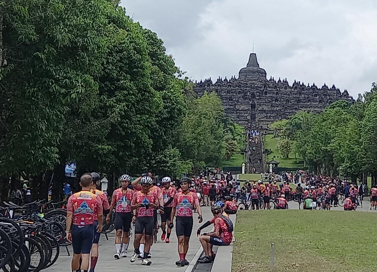 Keren! Anak Berkebutuhan Khusus Jadi Ilustrastor Jersey dan Marchandise Tour de Borobudur 2022