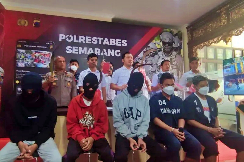 Pelaku penyerangan sebuah sekolah di Semarang ditangkap Polisi