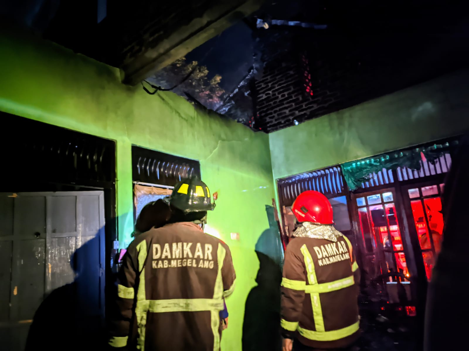 Diduga Akibat Korsleting Listrik, Rumah Warga di Ngluwar Magelang Terbakar