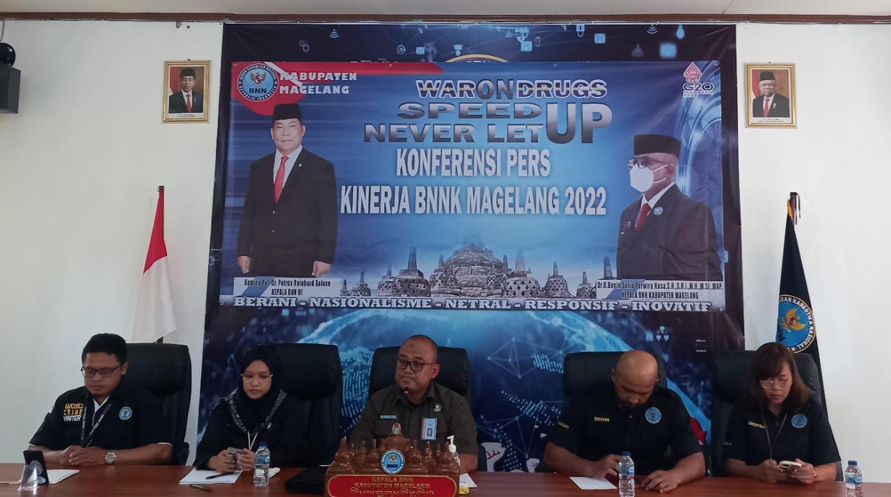 BNN Kabupaten Magelang menggelar press conference akhir tahun di Gedung BNN Kabupaten Magelang, Jumat (30/12/2022).