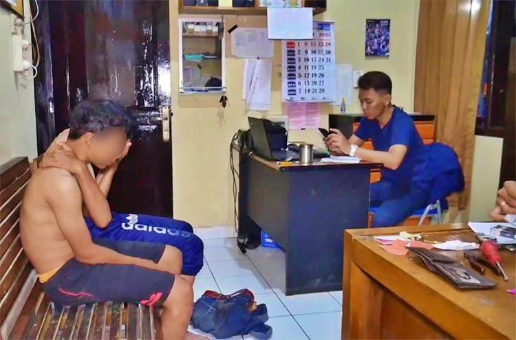 Dua pelajar asal Magelang bobol warung