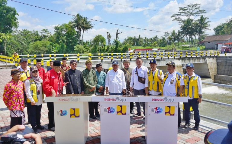 Menteri PUPR resmikina Sabo Dam Pabelan Menayu Ngrajek Magelang