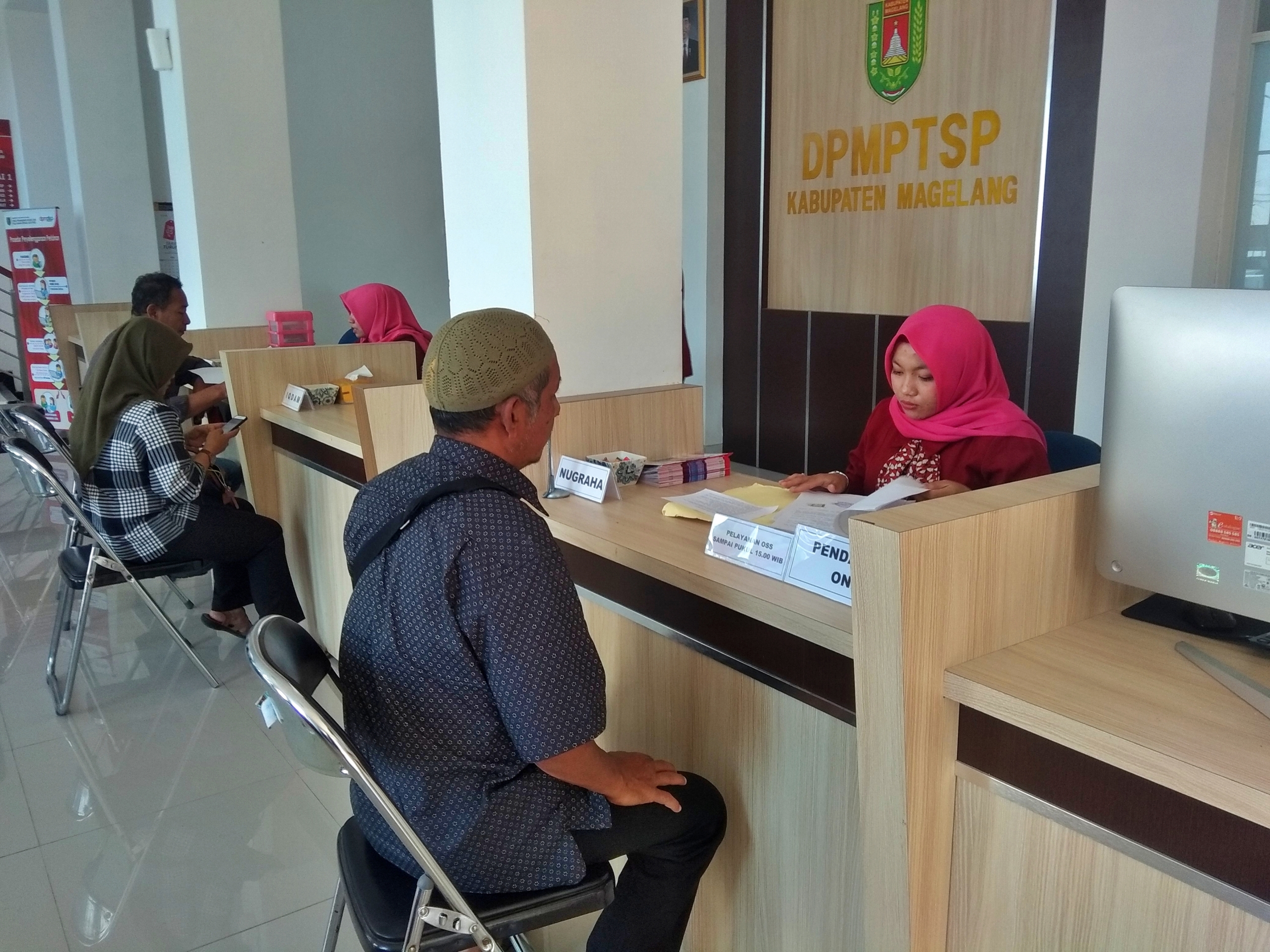 Pelayanan Dinas Penanaman Modal dan Pelayanan Terpadu Satu Pintu (DPMPTSP) Kabupaten Magelang ada aplikasi SIDERING