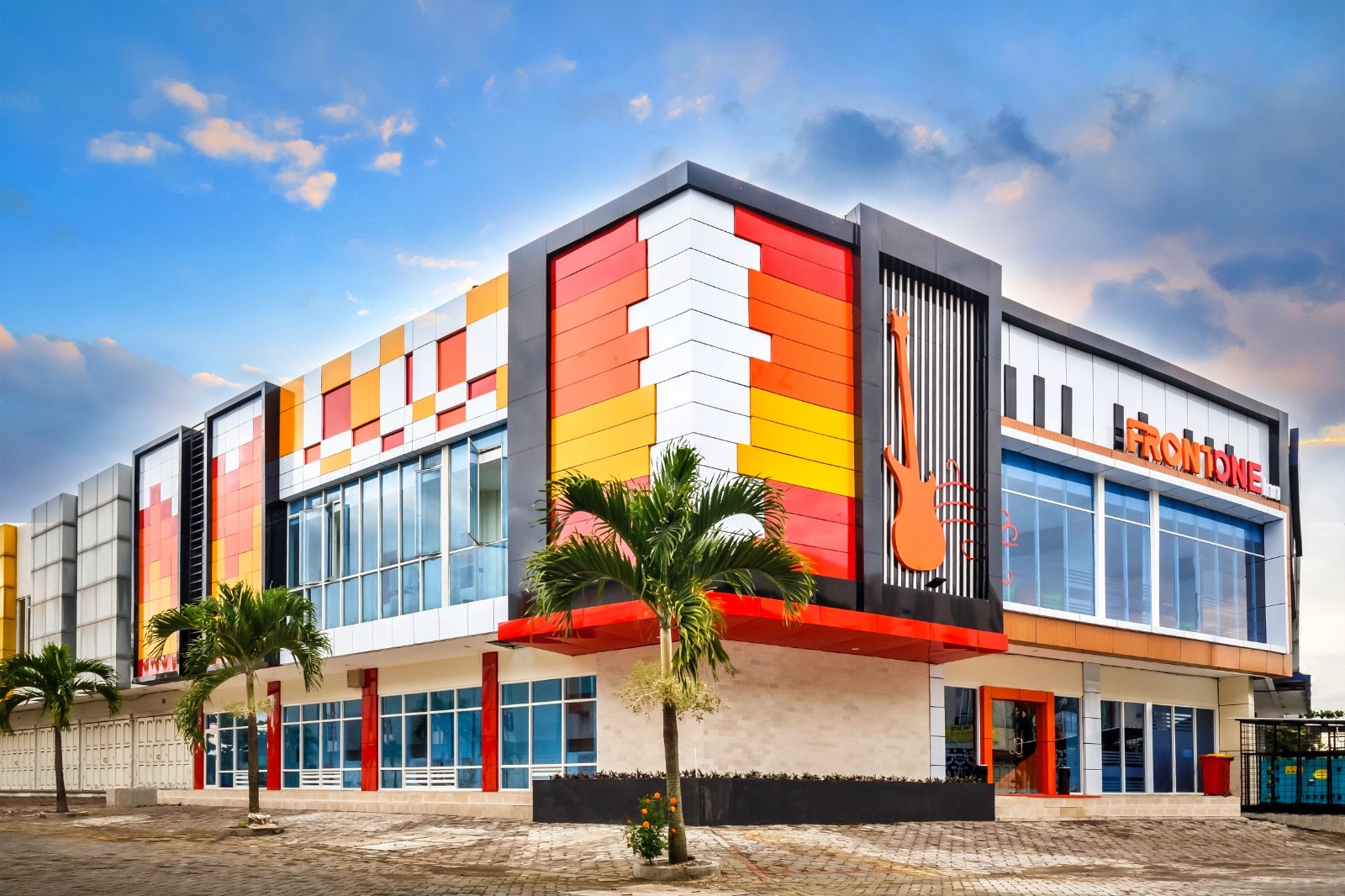 Hotel Front One Inn Muntilan