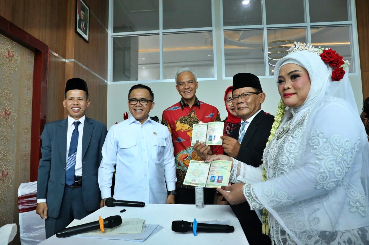 Proses pernikahan di MPP Aksara Bumi Sukowati Sragen