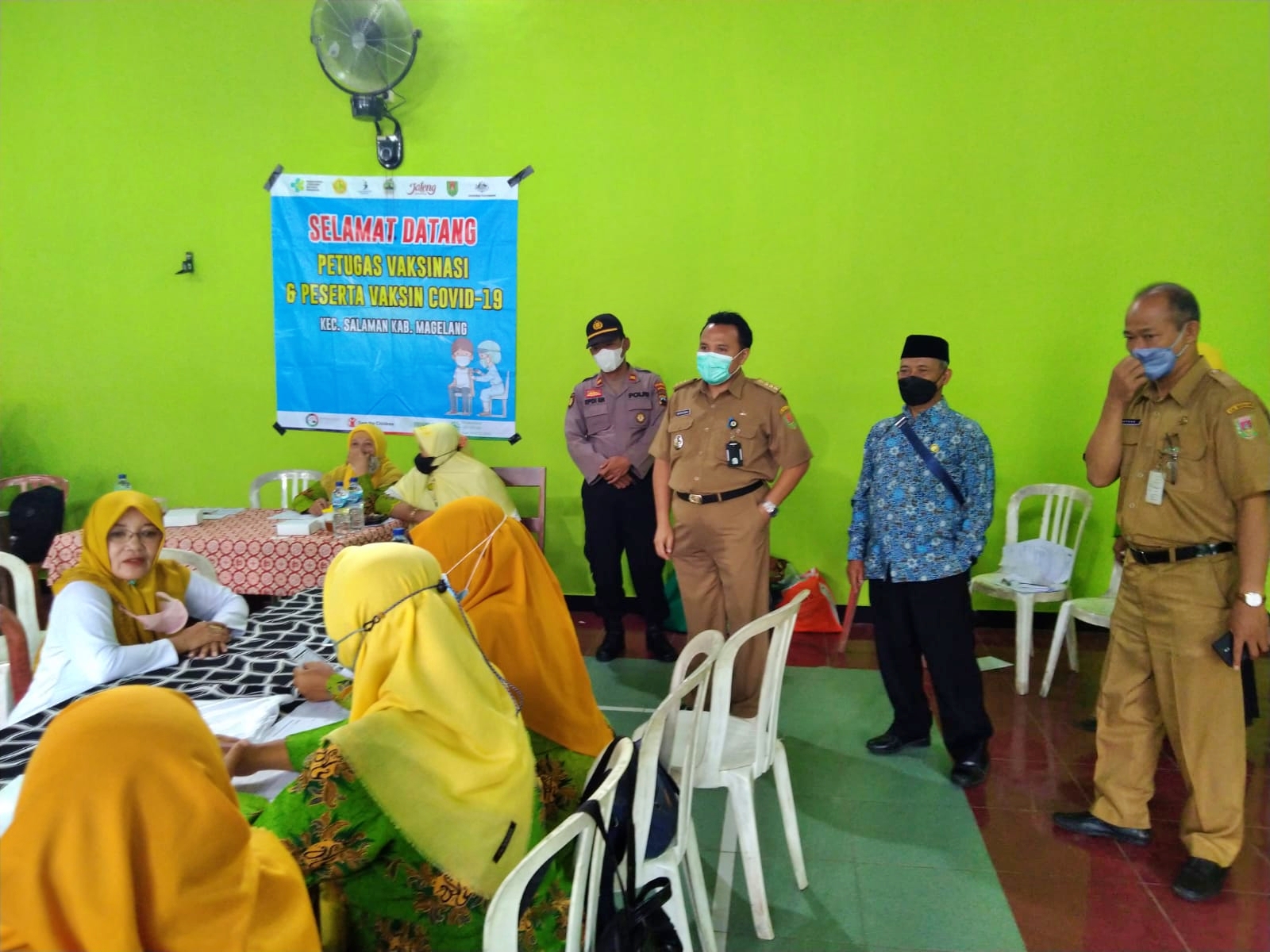 Vaksinasi oleh Migrant Care di Desa Sidomulyo Salaman Magelang