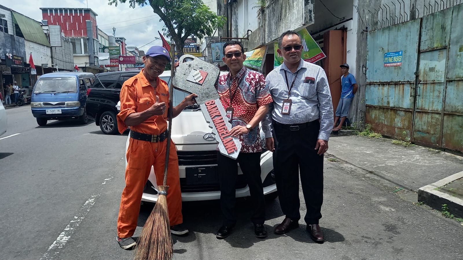 Undian Tabungan Berhadiah Bank Magelang, Petugas Kebersihan Dapat Mobil Ayla