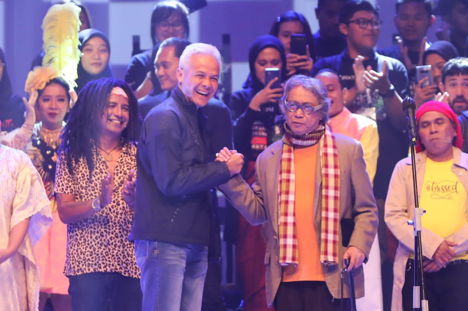 Nonton Pertunjukan ‘Orang-orang Berbahaya’ di Semarang, Ganjar: Kemasannya Menarik