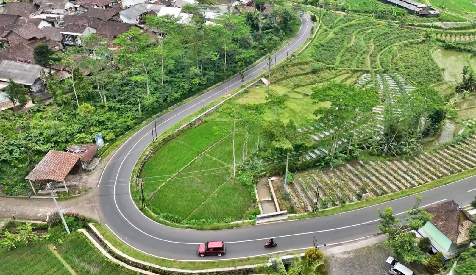 jalan alternatif Ngadirejo-Kedu, Kabupaten Temanggung, sepanjang 5,5 kilometer