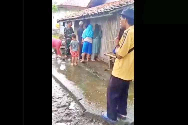 Kakek 65 tahun memperkosa nenek 95 tahun