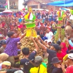 Merti Dusun di lereng Merbabu Magelang gerebek gunungan