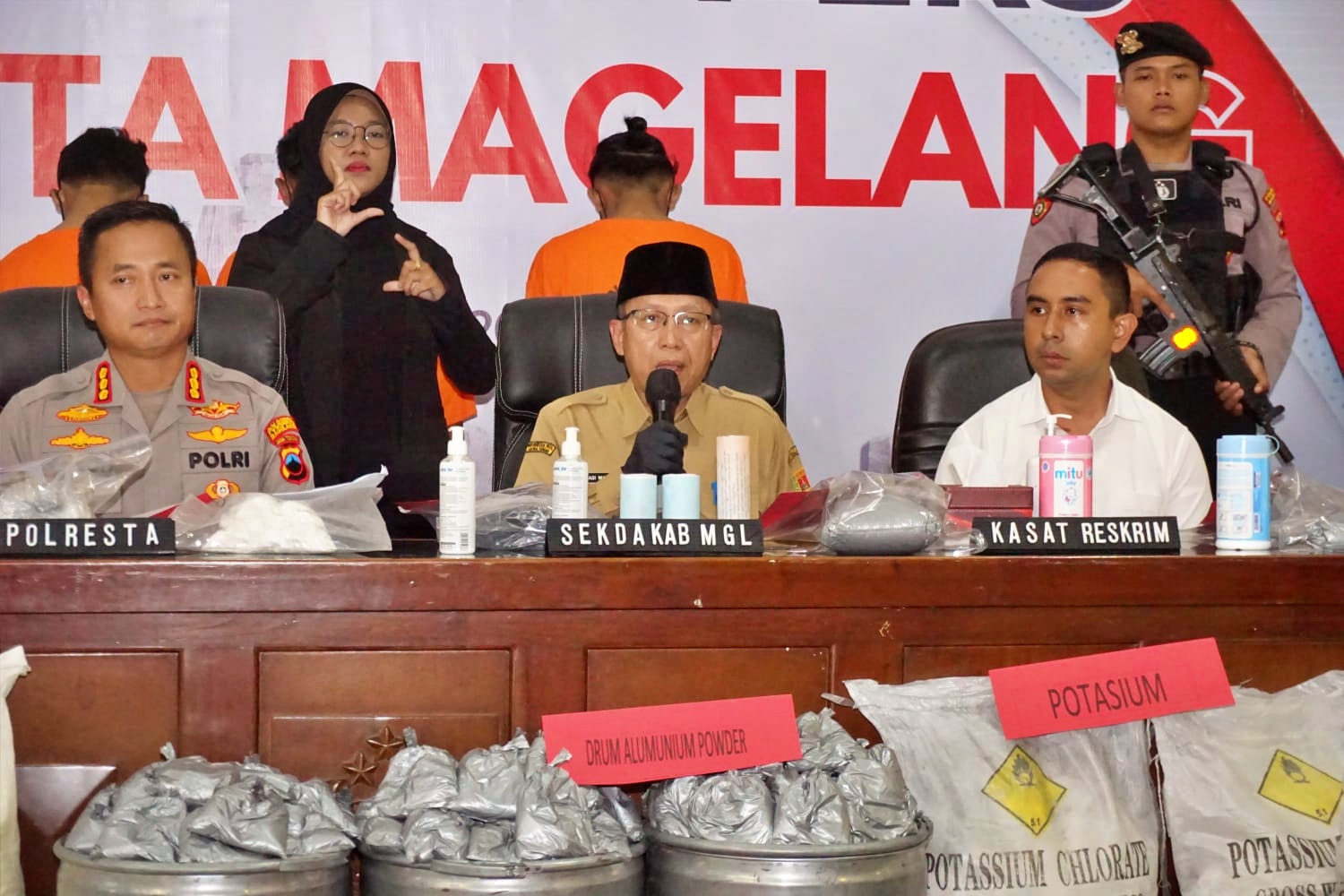 Camat dan Kades di Magelang Dihimbau Peringatkan Warganya  Soal Obat Petasan