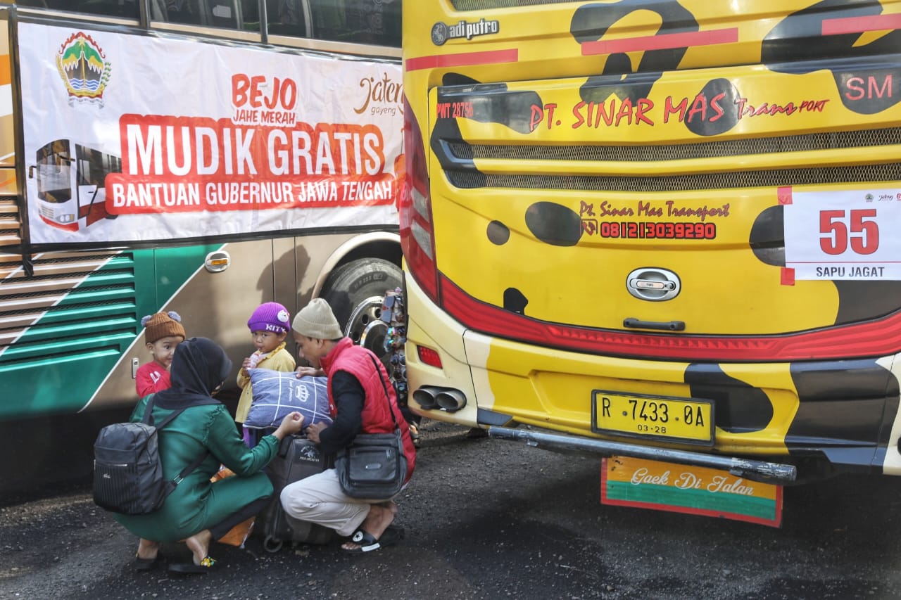 Bahagia Bisa Ikuti Program Mudik Gratis, Pemudik: Matur Suwun Pak Ganjar