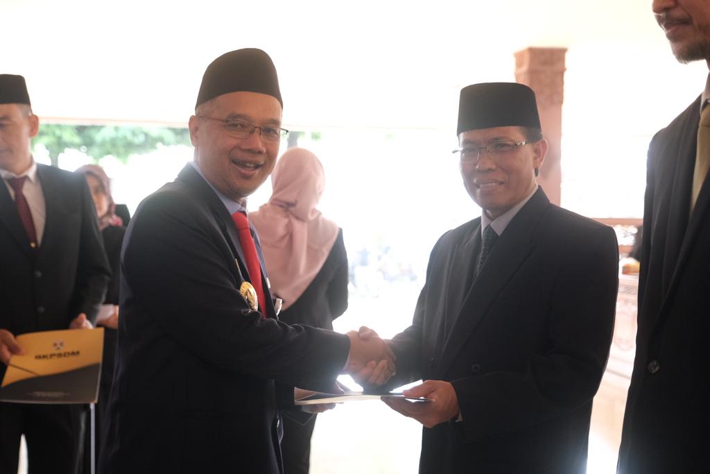 Wali Kota Magelang Lantik 23 PNS sebagai Pejabat Pimpinan Tinggi Pratama, Administrator dan Pengawas