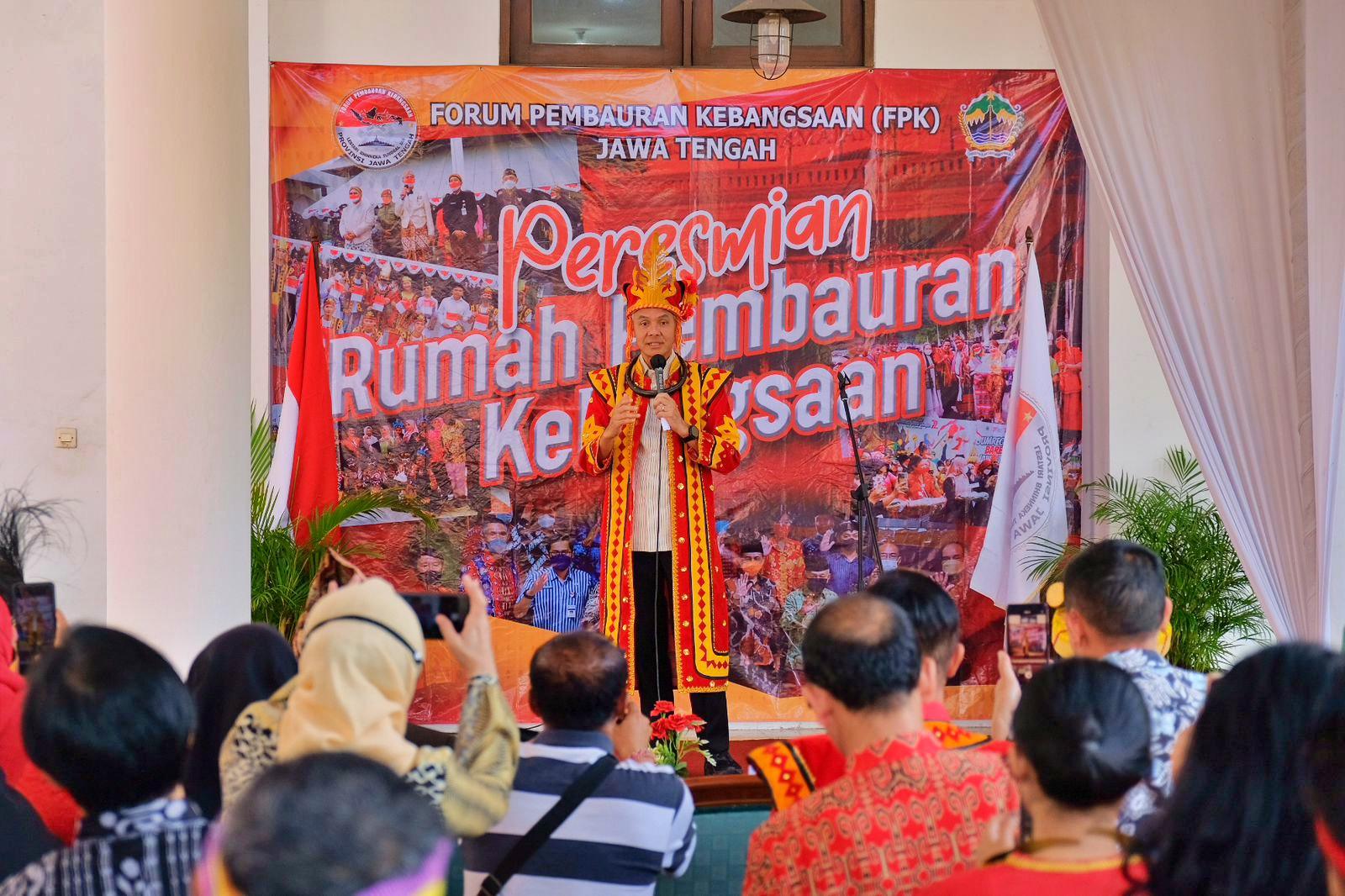 Ganjar Pranowo hadiri peresmian Rumah Pembauran Kebangsaan Jateng
