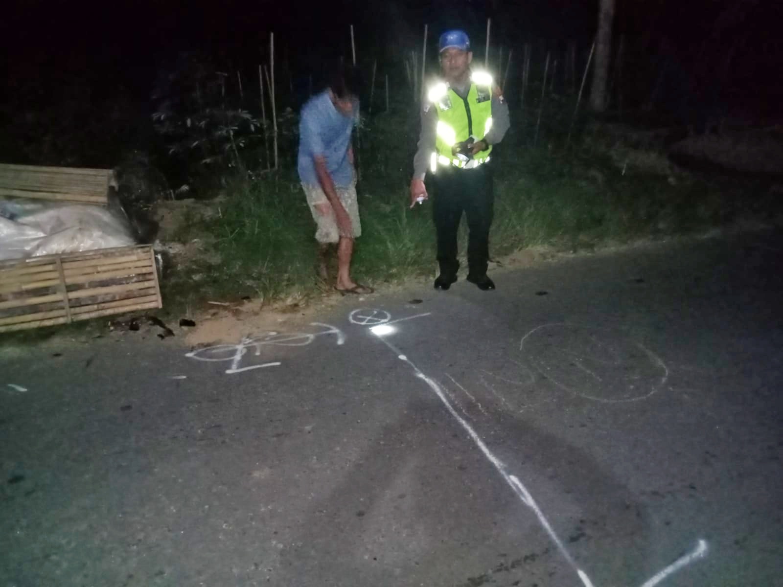 Olah TKP kecelakaan di Kaliangkrik Magelang oleh Satlantas Polresta Magelang