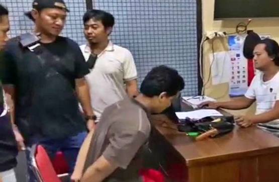 ayah bayi yang dibuang di sungai di Pati ditangkap Polisi