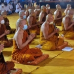 Foto Api Abadi Waisak saat di depan para Biksu dan umat Buddha