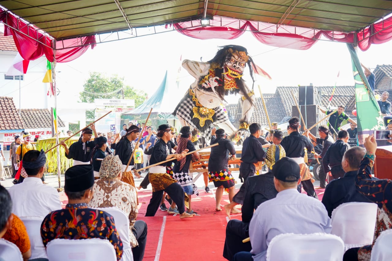 Kirab Budaya Giritengah 1